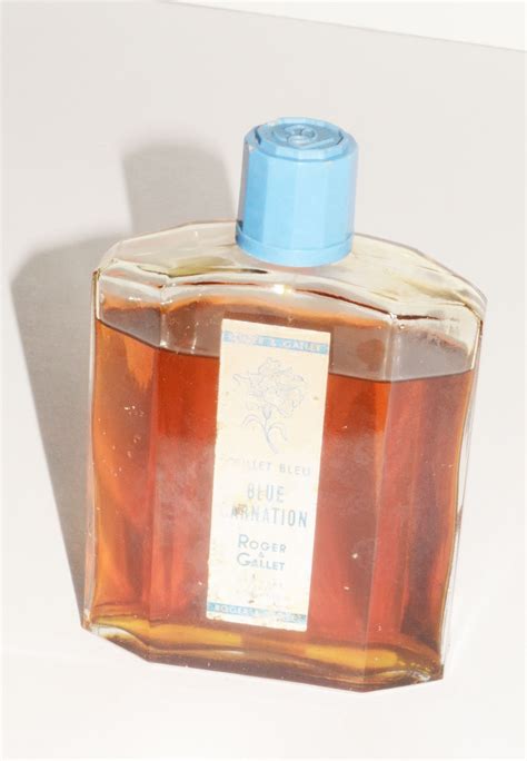 hermes carnation perfume